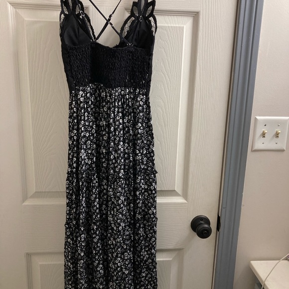 NWT Adella Maxi Bralette Bodice Black Floral Dress - Picture 4 of 10